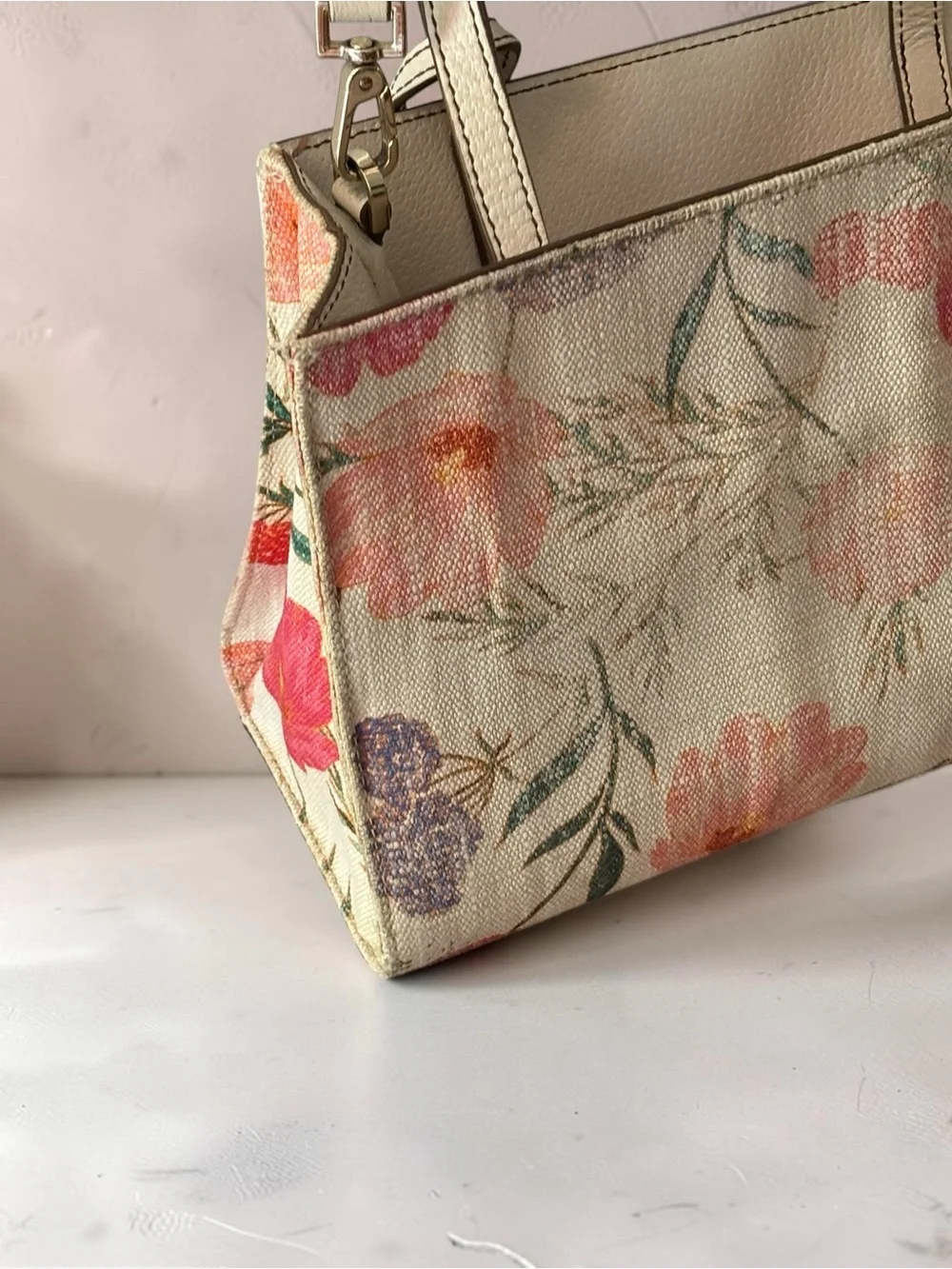 Kate Spade New York Thompson Street Sam floral print linen small satchel bag